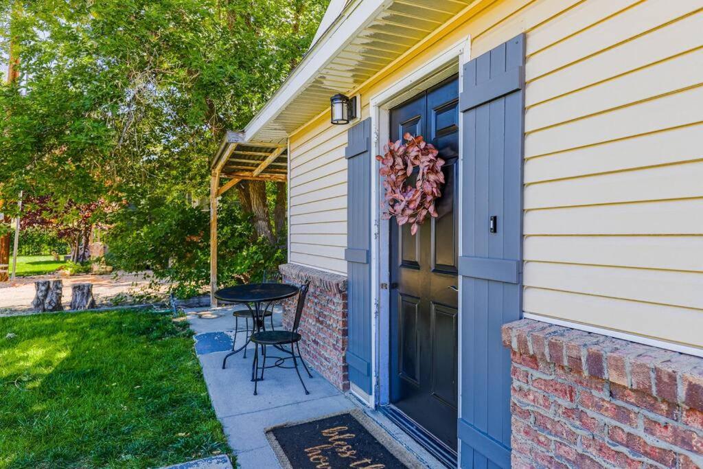 The Pathside Cottage Montrose Exterior photo